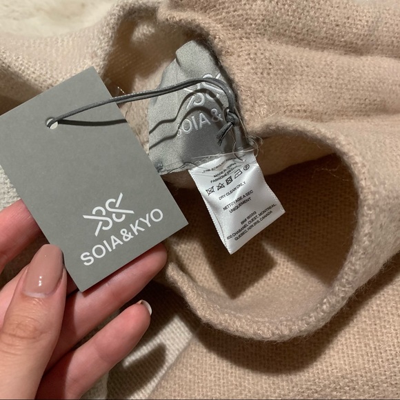 Woven Scarf Cardigan - Picture 5 of 5